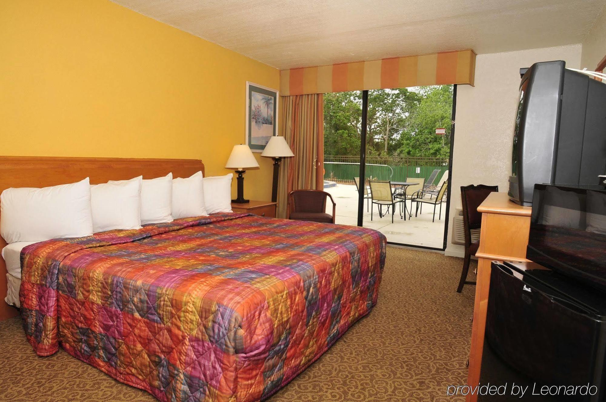 Days Inn By Wyndham Neptune Beach Jacksonville Beach Exterior foto